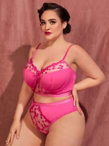 Plus Heart Embroidery Mesh Underwire Lingerie Set - Hot Pink - View 4