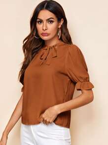 SHEIN Clasi 繫帶領荷葉邊袖素色上衣 - 棕色 - 查看 3
