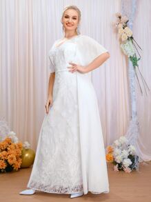 SHEIN Belle 大碼蝴蝶袖花卉圖案網眼刺繡超長婚紗洋裝