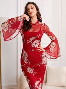 Modelyn Floral Print Bell Sleeve Split Back Dress - Red - View 5