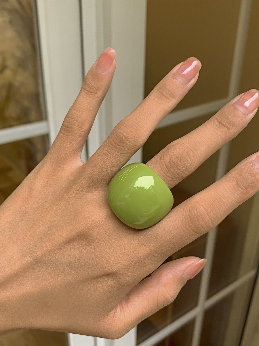 Resin Chunky Ring - Green - View 1