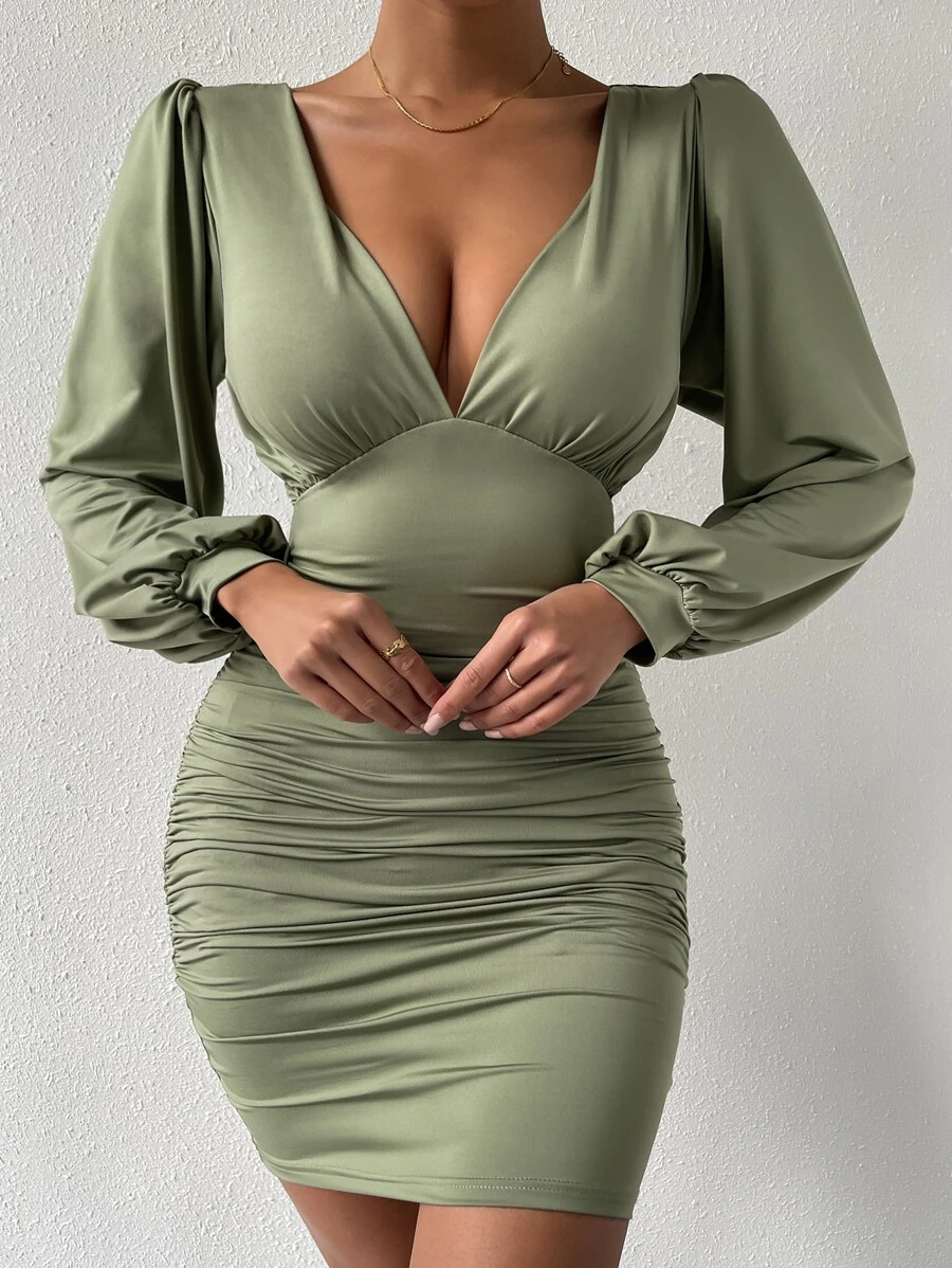 Chiquease 深V領燈籠袖褶邊緊身連衣裙 - 軍綠色 - 查看 1