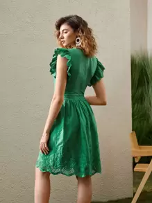 SHEIN 貝殼邊網眼刺繡連衣裙 - 綠色 - 查看 7