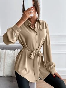 SHEIN LUNE Camisa unicolor con botón delantero con cinturón - Caqui - Ver 4