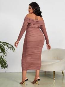 Slaydiva Plus Off Shoulder Ruched Mesh Bodycon Dress - Dusty Pink - View 2