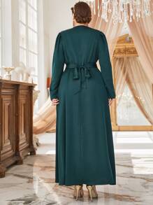 Modelyn Plus Scroll Embroidery Puff Sleeve Belted Dress - Dark Green - View 2