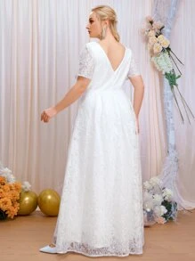 SHEIN Belle Plus V-Back Embroidery Mesh Overlay Guipure Lace Insert Wedding Dress - White - View 2
