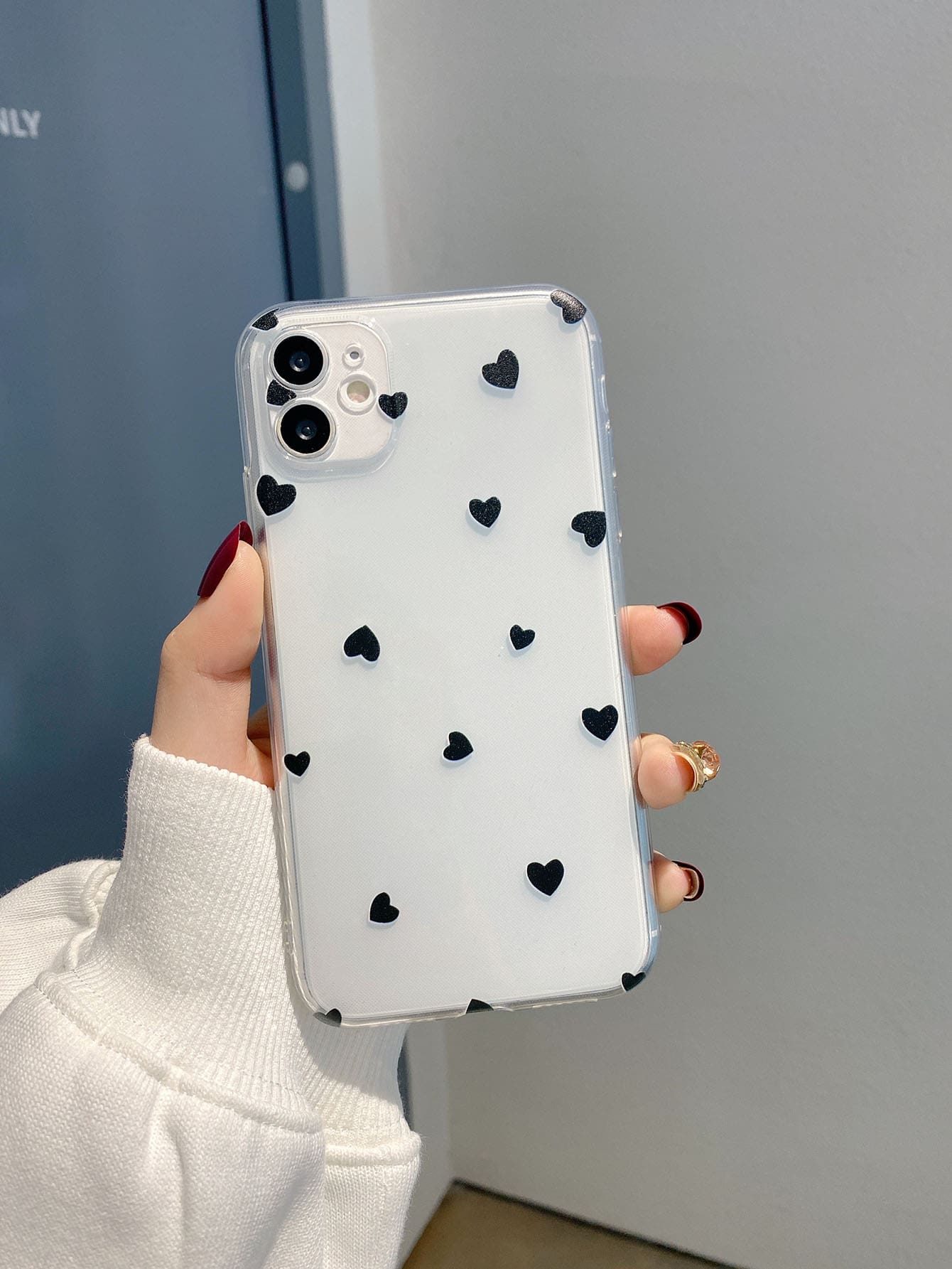 TPU Heart Shockproof Phone Case Compatible With IPhone 15 Pro Max/14 Plus/13 Pro Max/12/11/7G/7P/IX/XR/XS Max - Black - View 1