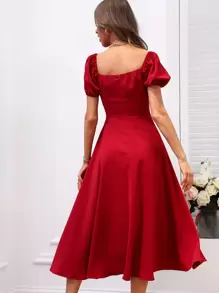 SHEIN Belle Vestido con escote de corazón, manga abullonada y abertura en el muslo para atuendo de Año Nuevo, de talla grande para mujer - Rojo - Ver 2