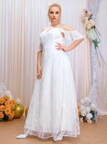 SHEIN Belle Plus Contrast Lace Cold Shoulder Wedding Dress - White - View 3