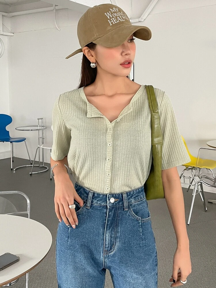 Solid Ribbed Knit Crop Tee