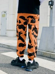 ROMWE MEN Quần Nam Dây kéo Túi Thắt nơ trước Tất cả trên in Giải trí - trái cam - Xem 2