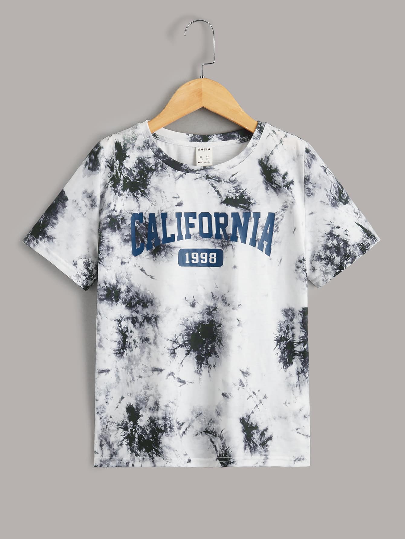 SHEIN Tween Boy Letter Graphic Round Neck T-Shirt