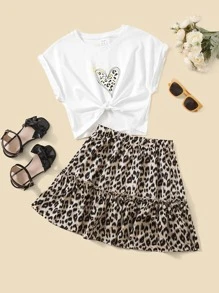 SHEIN Leap Crew Niñas con estampado de corazón Camiseta & de leopardo bajo con fruncido Set falda - Multicolor - Ver 1