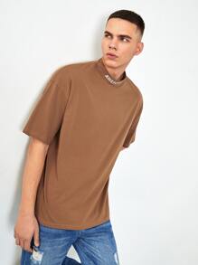 Manfinity VCAY Men Mock Neck Letter Graphic Drop Shoulder Tee - Brown - View 5