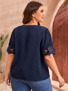 SHEIN Clasi 大碼拼接水溶蕾絲泡泡袖襯衫 - 藏蓝色 - 查看 2