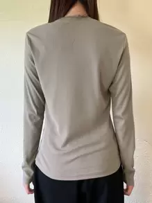 DAZY 四分之一纽扣罗纹针织 T 恤，秋季服装长袖女式上衣 - 灰色 - 查看 2