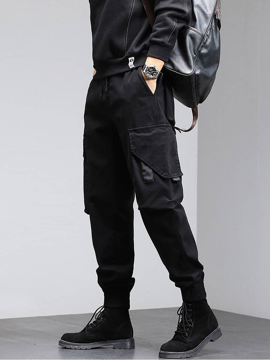 Manfinity 男士側翻蓋口袋抽繩 - 黑色 - 查看 1