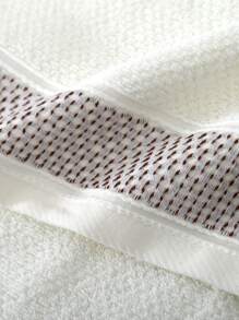 QIBHI 1pc Graphic Pattern Bath Towel or Towel - Beige - View 5