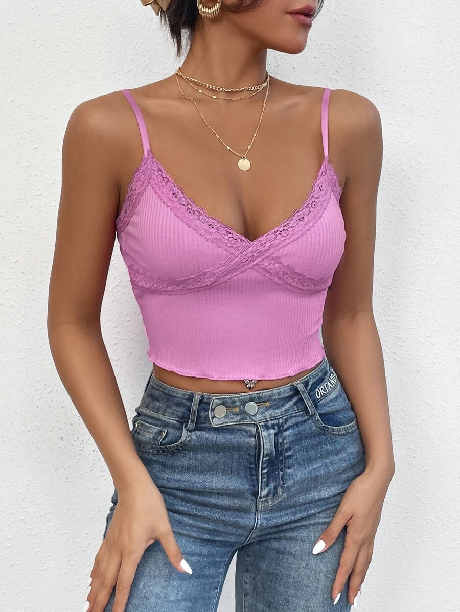SHEIN Qutie 蕾絲邊吊帶上衣 - 粉色 - 查看 1