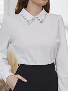 Modelyn Rhinestone Keyhole Back Puff Sleeve Blouse