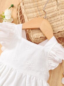 SHEIN Vintaside Kids 嬰兒蝴蝶袖方領網眼刺繡連衣裙