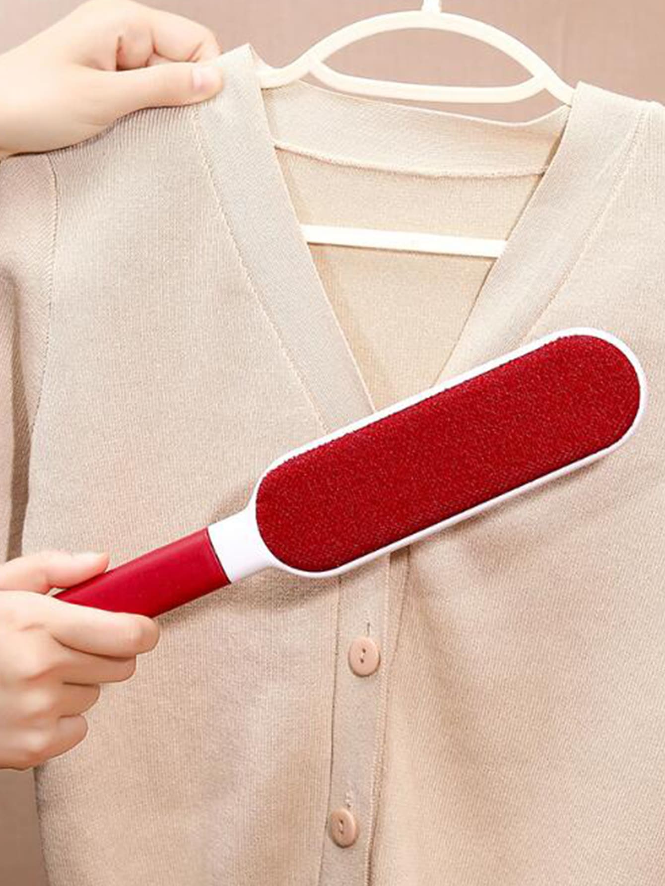 1 pièce Brosse à peluches de couleur aléatoire