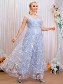 SHEIN Belle 大碼花卉刺繡蕾絲伴娘洋裝