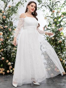 SHEIN Belle Plus Cold Shoulder Contrast Mesh Guipure Lace Wedding Dress - White - View 4