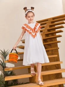 SHEIN Niñas Vestido con bordado con ojal ribete con fruncido - Blanco - Ver 1