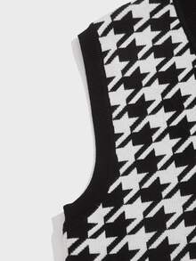 Manfinity RebelGame Men Contrast Trim Houndstooth Sweater Vest - Black and White - View 5