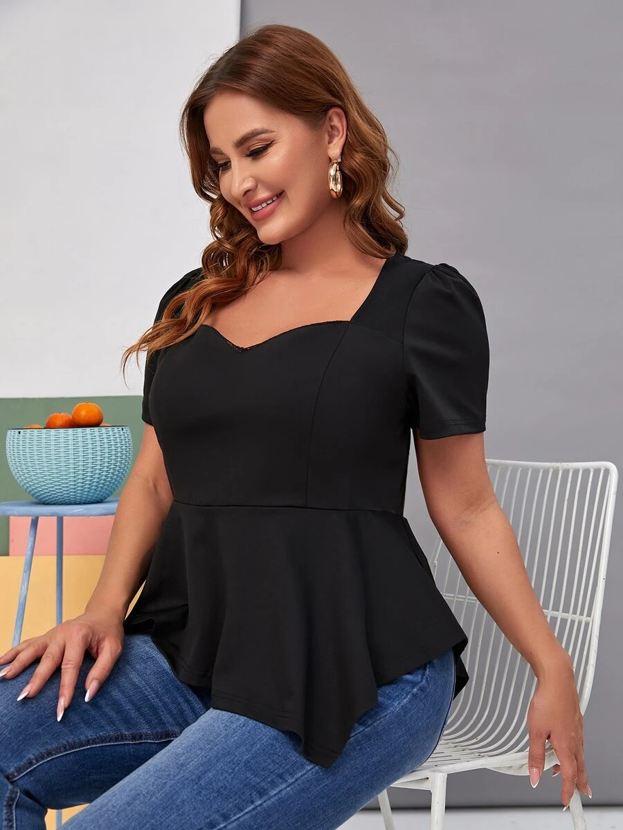 SHEIN Plus Puff Sleeve Hanky Hem Top - Black - View 1