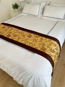 Jacquard Satin Bed Runner - Multicolor - View 3