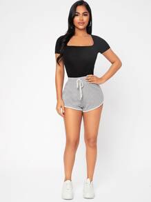 SHEIN PETITE 方领修身夏季女式黑色 T 恤 - 黑色 - 查看 3