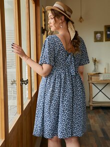 SHEIN Unity Đầm Plus Size Buộc lại Họa tiết hoa Boho - Nhiều màu - Xem 2