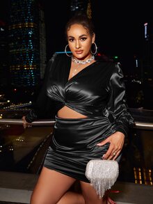 Glamaker Plus Cut Out Twist Front Lantern Sleeve Ruched Satin Bodycon Dress - Black - View 3