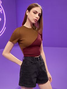 REVIVE 雙色鏤空短款T恤 - 彩色 - 查看 5