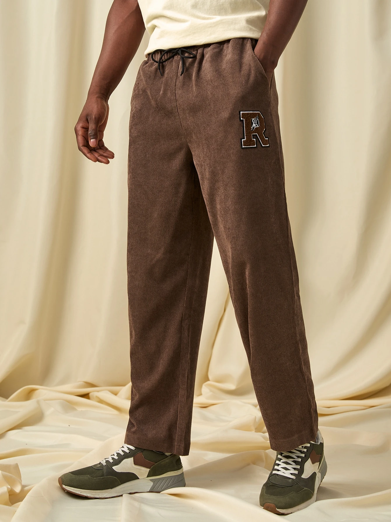 Romwe corduroy pants Clearance