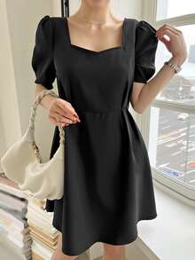 DAZY Đầm Nút Cắt ra màu trơn Thanh lịch - màu đen - Xem 3