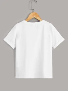 SHEIN 適合年輕男孩，2入組有字母圖形和膠帶細節的T卹