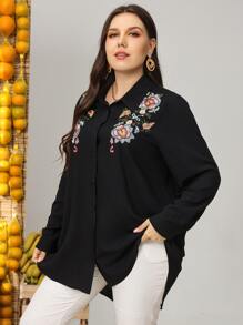 Mulvari Plus Floral Embroidery High Low Hem Blouse - Black - View 3