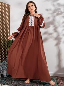 Al Najma Plus Size Guipure Lace Insert Lantern Sleeve Dress
