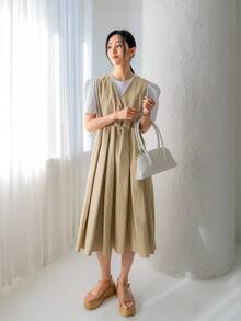 DAZY Đầm Nút Cắt ra màu trơn Giải trí - Màu Khaki - Xem 9