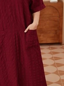 Mulvari Vestido con caída de hombros y bolsillos dobles en color rojo burdeos - Burdeos - Ver 3