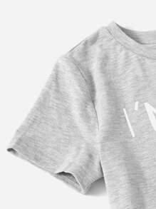 SHEIN 年輕男孩口號圖案短袖t恤和短褲套裝 - 彩色 - 查看 3