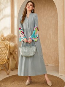 Mulvari Váy Ả Rập Nút phía trước Đồ họa Khiêm tốn - Màu Xám nhạt - Xem 6