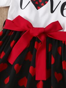 SHEIN 小女童愛心和字母圖案繫腰帶洋裝