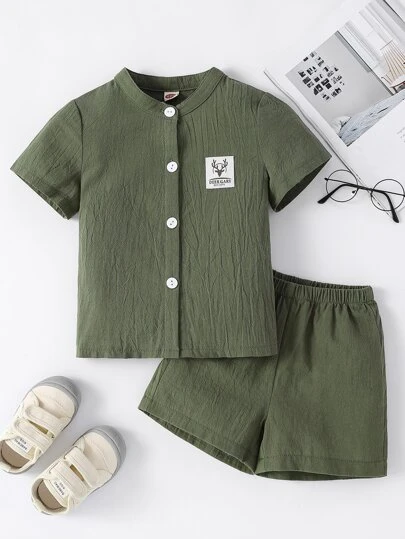 SHEIN 小男童補丁細節襯衫和短褲