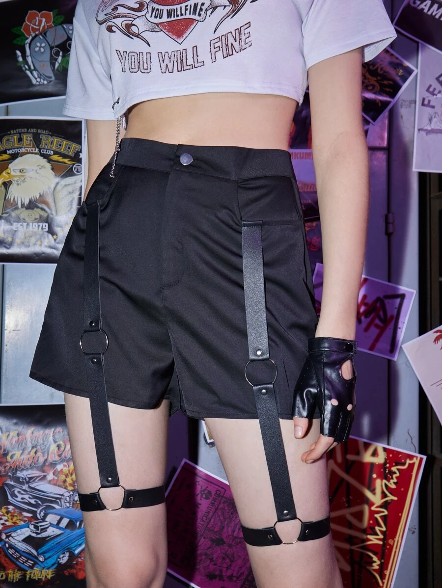 ROMWE Grunge Punk Kpop Solid Garter Shorts - Black - View 1