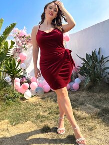 大碼露背交叉側打結絲絨緊身連衣裙 - 酒紅色 - 查看 1
